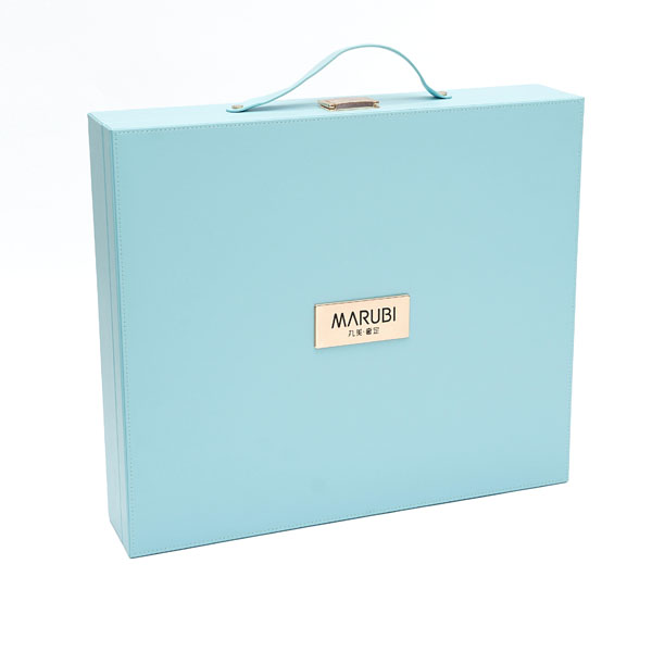 Luxury Handle Flip Box with Embossed Finish